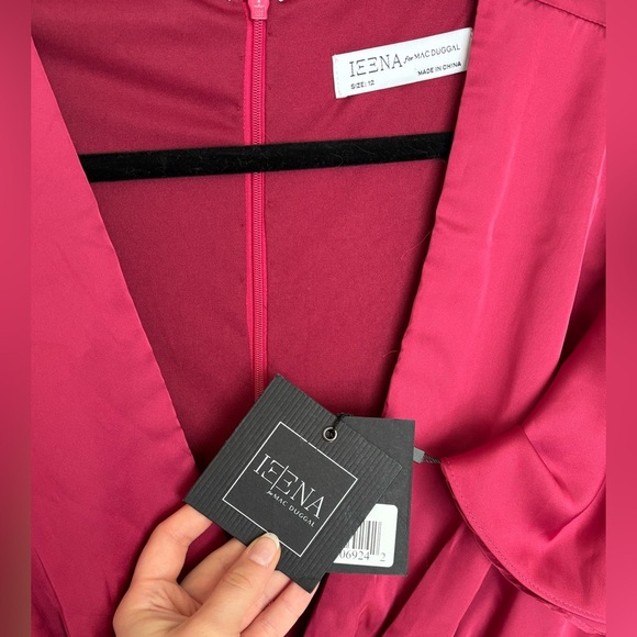 NWT IEENA Mac Duggal Raspberry Red Satin Flutter Sleeve Evening Gown Size 12 - Picture 5 of 7